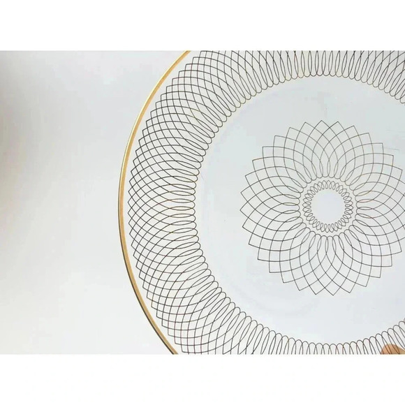 Midcentury Modern Svend Jensen Gold Spirograph Patterned Danish Glass Plate - Picture 3 of 6